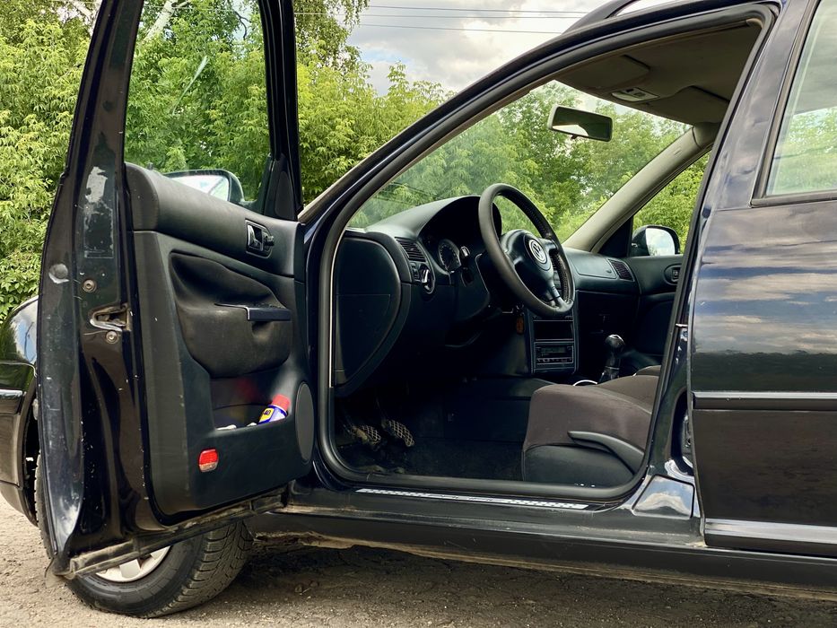 Volkswagen Golf IV REST