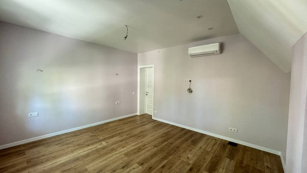 м. Ірпінь Новий будинок з НОВИМ Ремонтом!