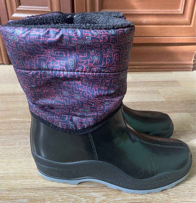 Утеплені резинові гумові чоботи на дівчинку вустілка  21 см