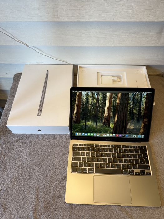 Apple MacBook Air 13” 2020 i3 INTEL