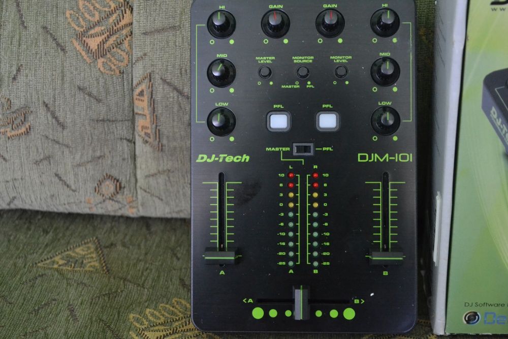 Mikser DJ DJ-Tech DJM NOWE