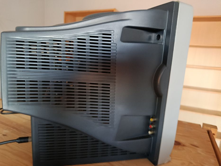 Televisão a cores Jocel