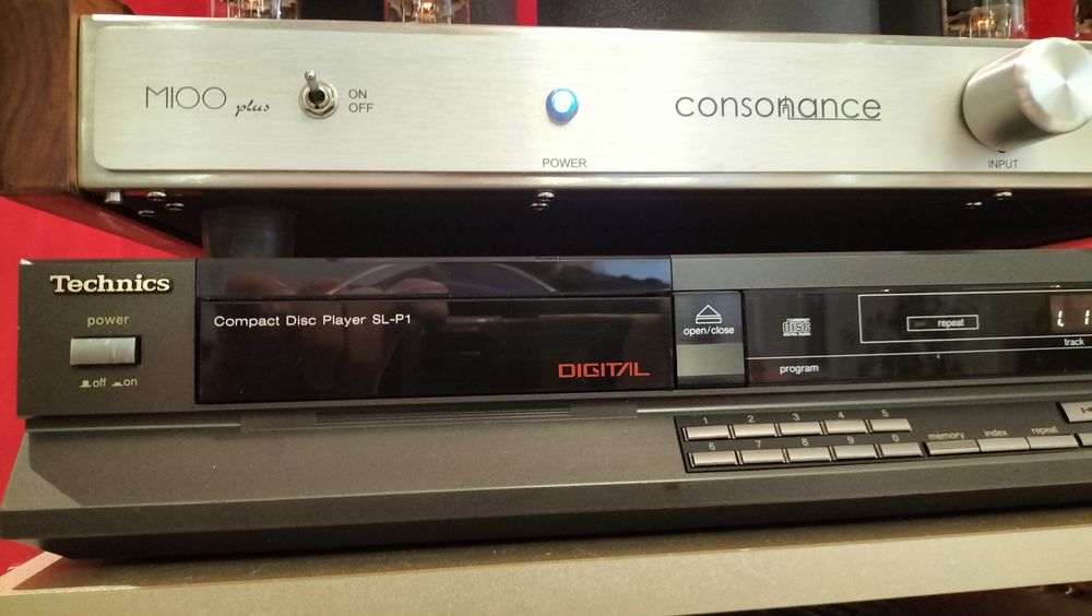 Odtwarza CD Technics SL-P1