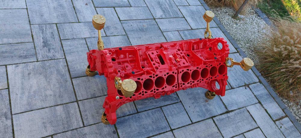 Stolik ława z silnika V20 V8
