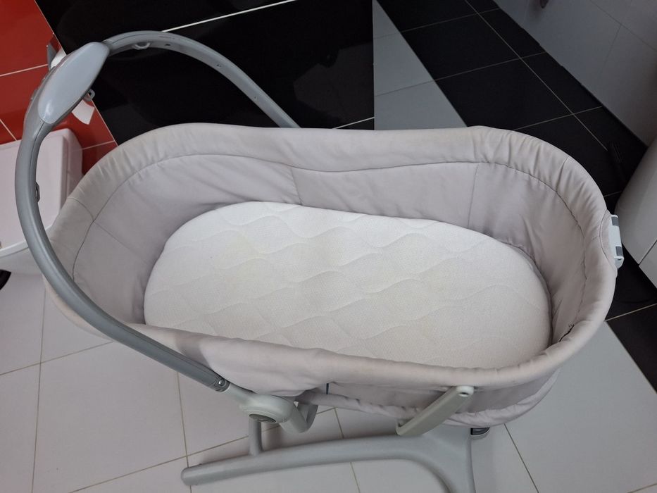 Łóżeczko Chicco Baby Hug 4 w 1.