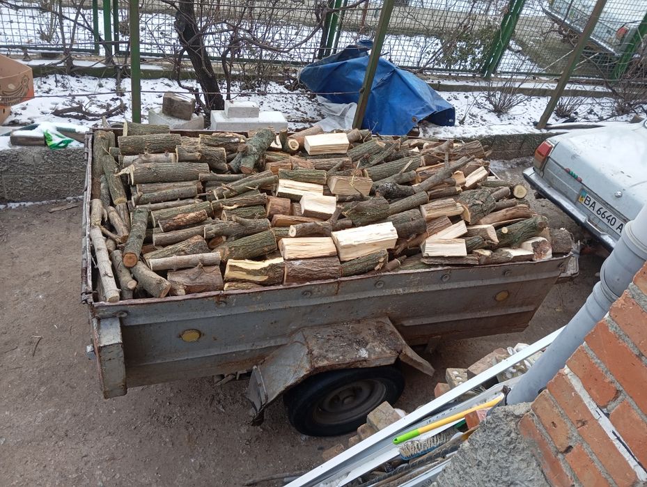 Продам дрова пиляние