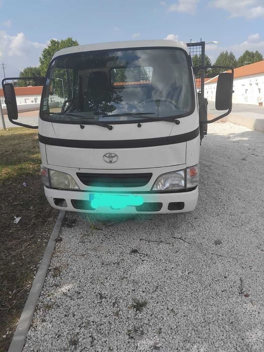 Toyota dyna basculante