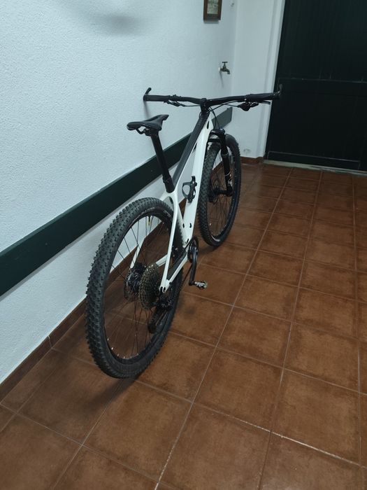 Scott scale 930 2022 carbono