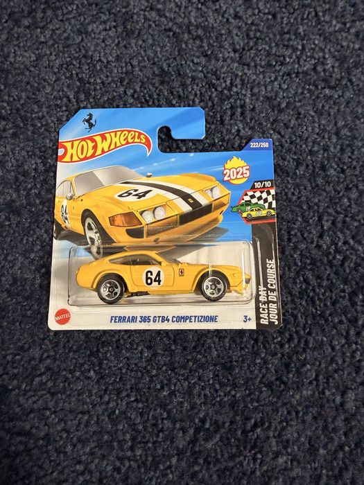 Hot wheels ferrari 365 gtb4 competizione żółty
