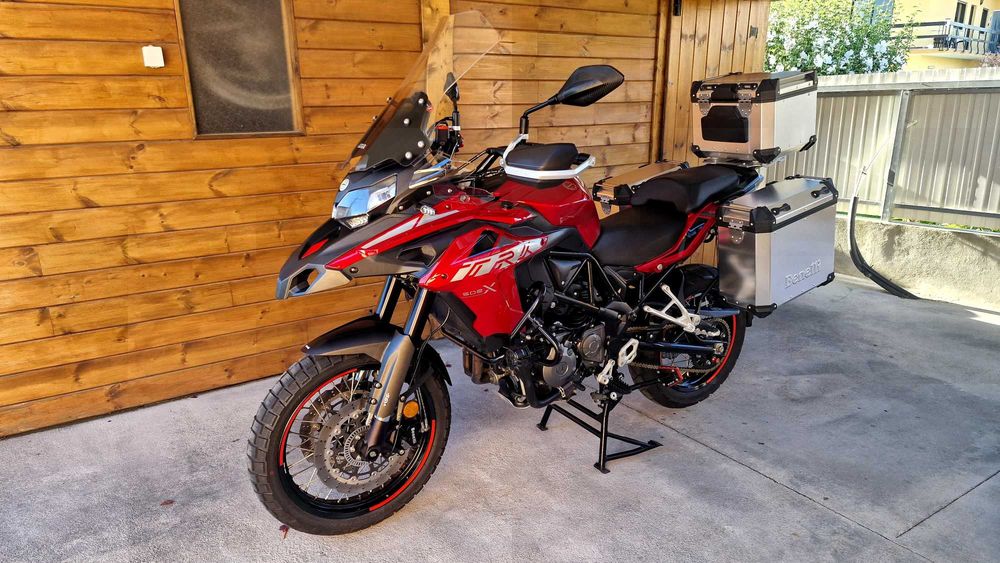 Benelli TRK 502x