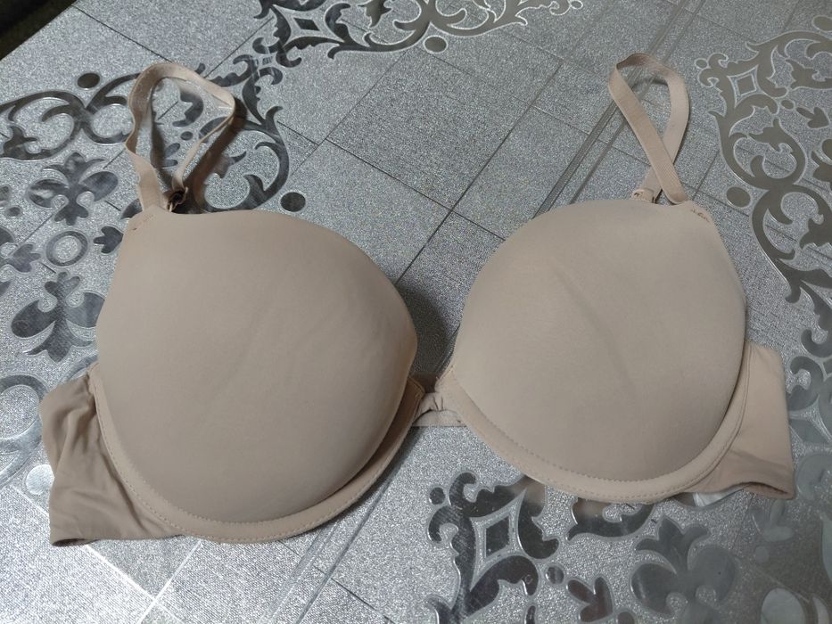 Бюстгальтер H&M 75B