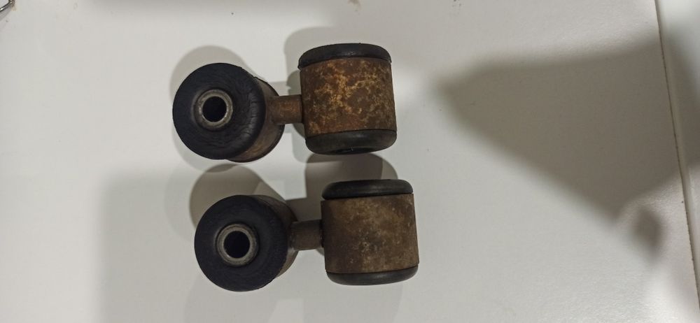 Продам стойки стабілізатора  2108