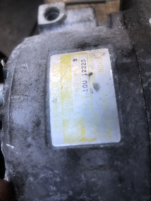 Компресор кондиціонера Audi A4 A6 VW Passat Skoda Superb Пасат Ауді Б5