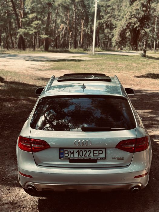 Audi a4b8 allroad 2013 рік 2.0 tfsi