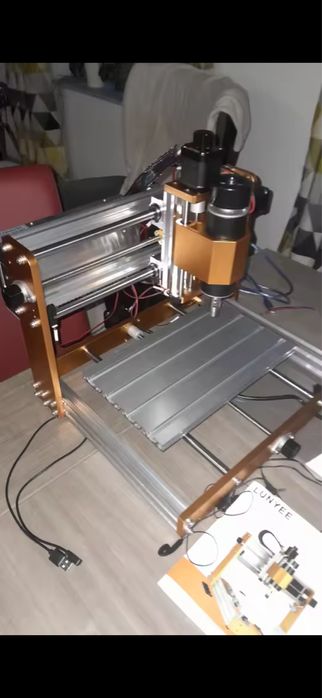 Frezarka CNC mini