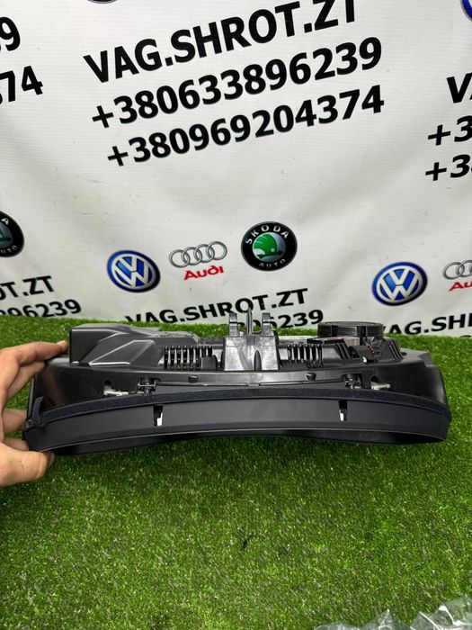 Віртуальна приборна панель приборка кокпіт Cockpit Audi A4 B9 а4 б9