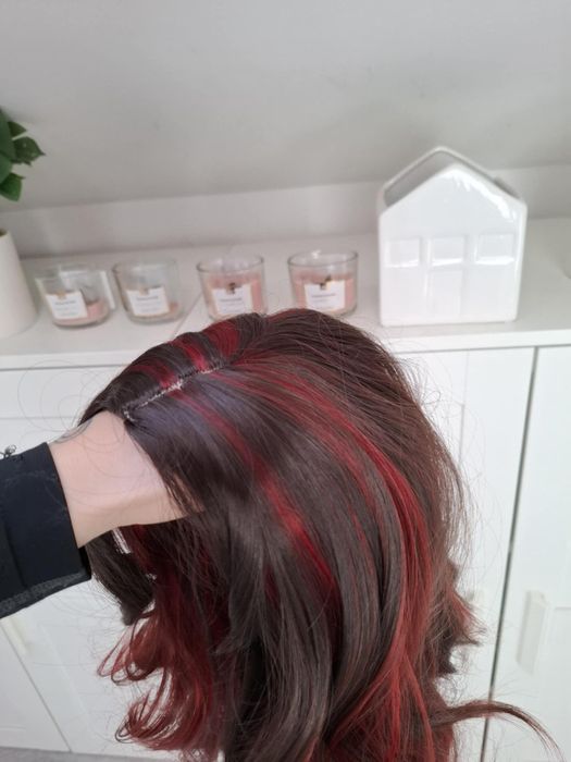 Peruka brązowo czerwona brązowa gęsta pasemka czerwone WIG cosplay gęs