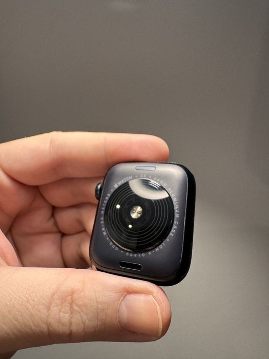 Apple Watch SE 2 44mm