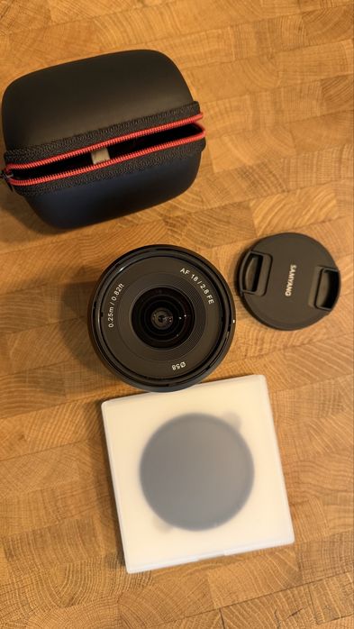 Samyang 18mm f/2.8 AF (Sony E) – Szeroki Kąt / VLOG – Stan Sklepowy