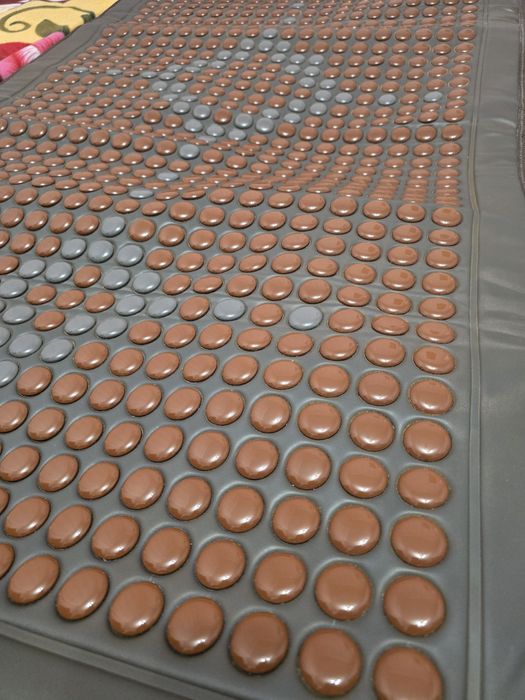 Термальний килим-матрац з наноалмазним турмаліном.