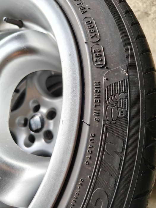 Alufelgi Enzo Cup 17 5x100 8J z oponami Michelin 225/45/17