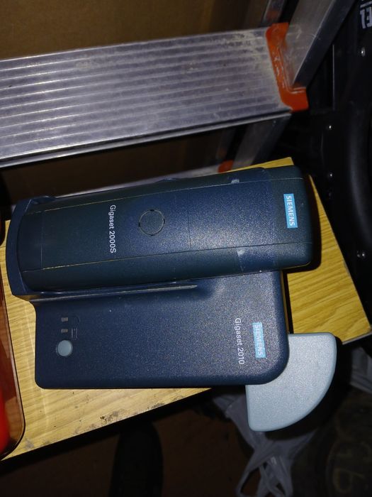 telefon retro z przeszłości