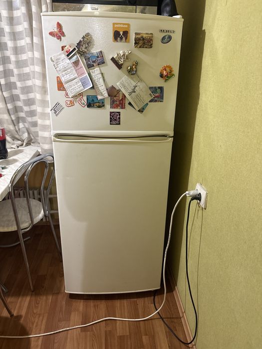 Даром холодильник