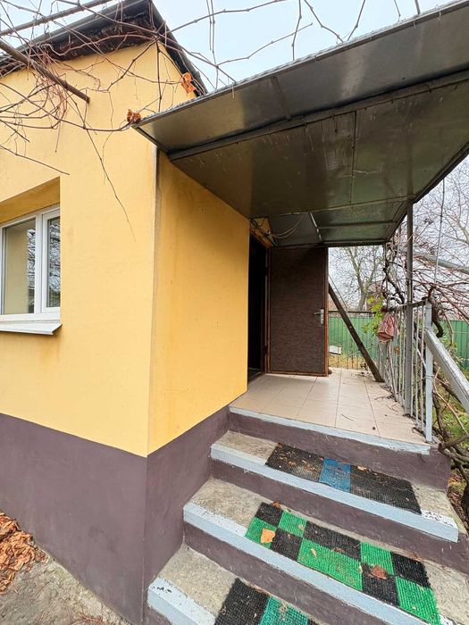 Продаж будинку в місті.Готові розглянути продаж по сертифікату