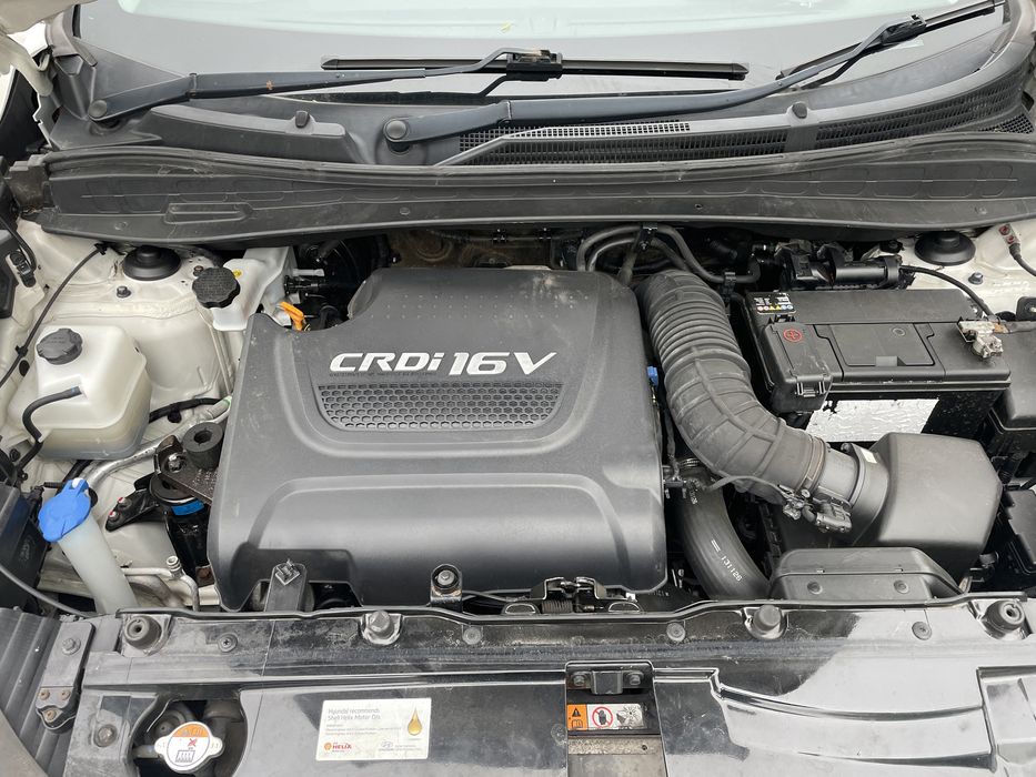 Разборка хюндай ІХ35  Hyundai IX35 d4ha