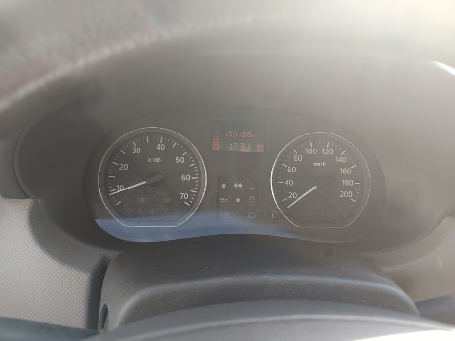 Dacia Sandero 1.4 benzyna 2010 rok z klimą