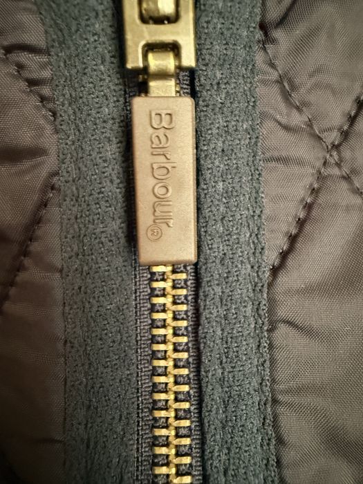 Barbour sprzedam damski bezrekawnik.