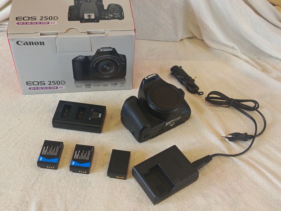Aparat canon 250d