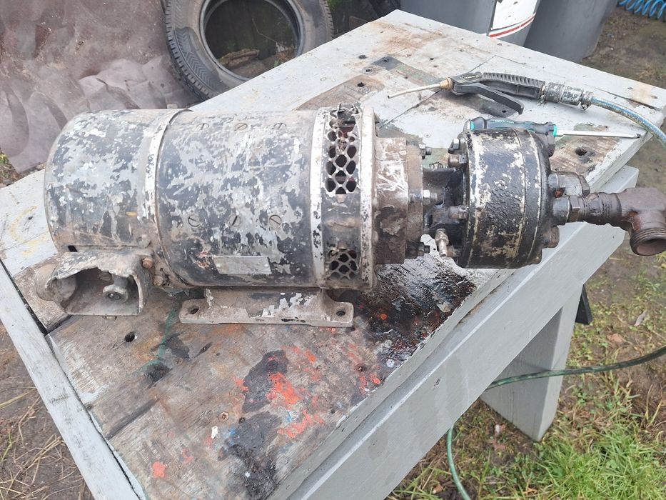 Pompa olejowa elektryczna