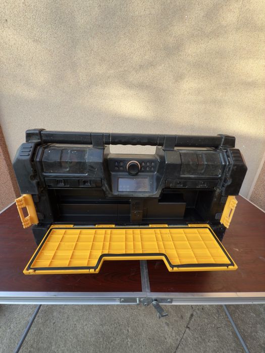 Dewalt DWST1 акустична система