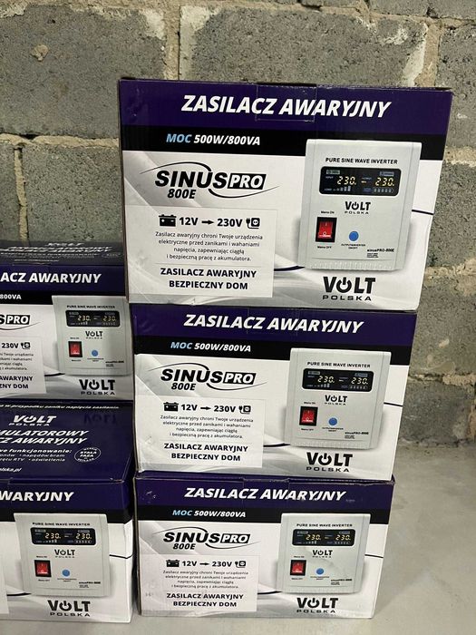 Гібридний ДБЖ/інвертор Volt Polska SINUS PRO 800 E 12/230V 500/800W