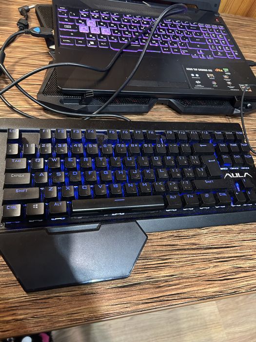 игровая клавиатура механическая aula