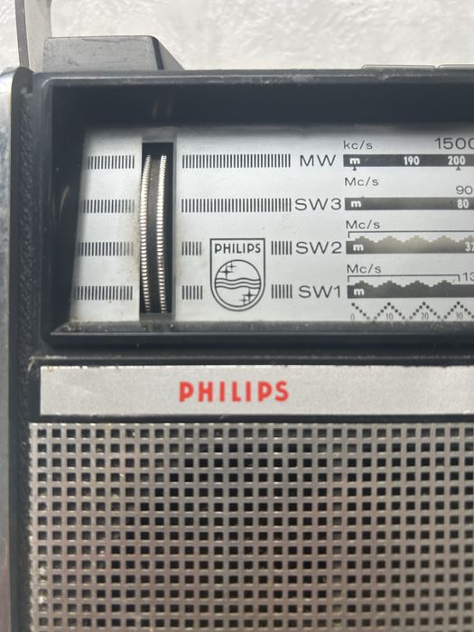 Radio antigo Philips All Transitor