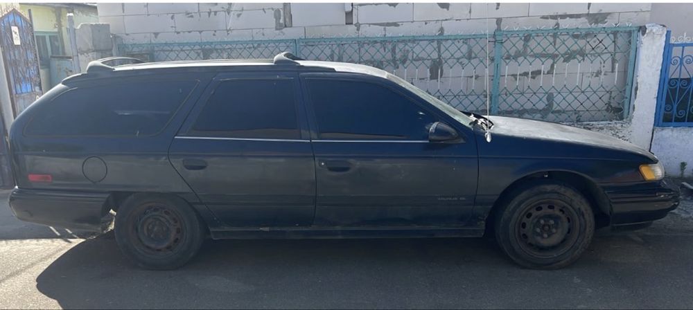 Ford Taurus форрд