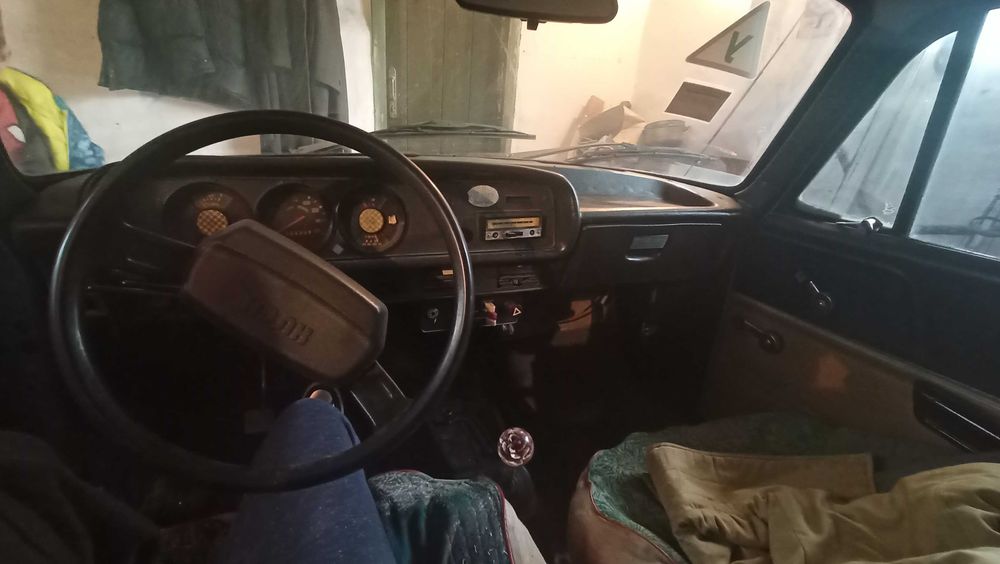 Продам Москвич 2137