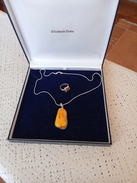 Zawieszka z łańcuszkiem cena ost.