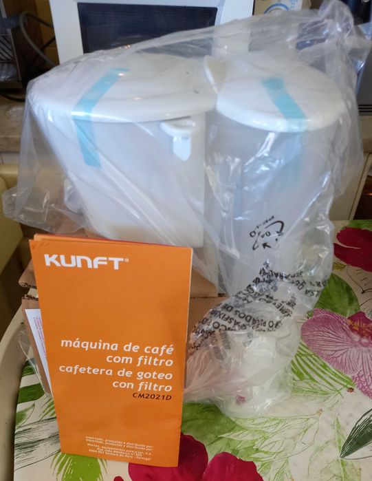 Máquina de Café Filtro KUNFT (10 Chávenas) Nova