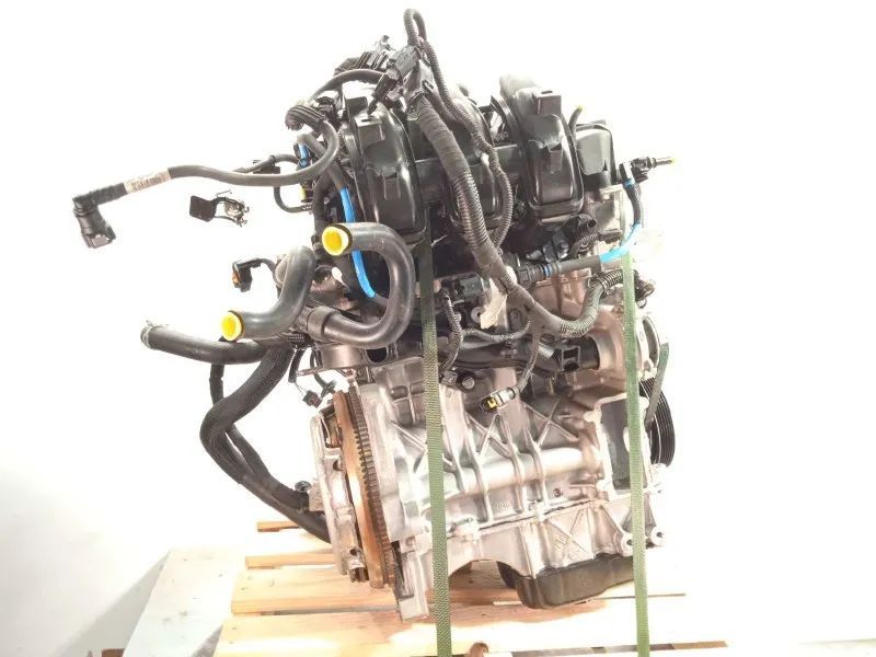 Motor Citroen C3 1.2 12V VTi / PureTech de 2023 Ref: HM05