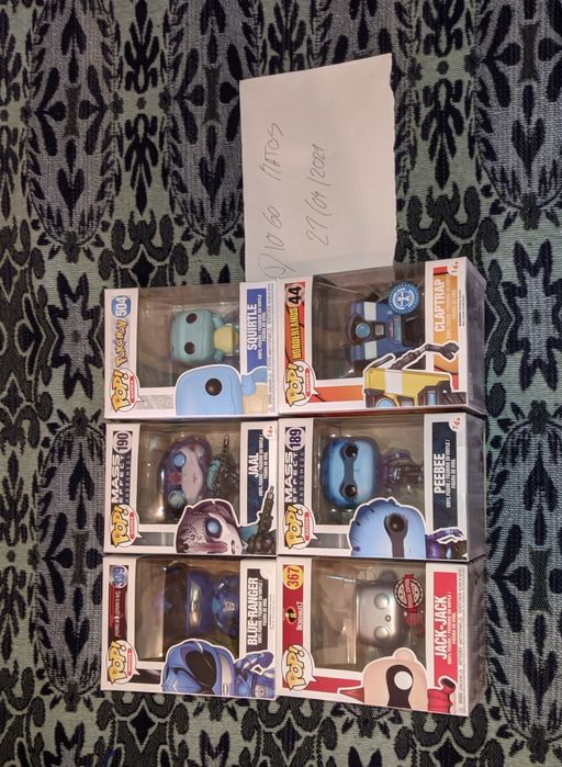 Vários Funko Pops