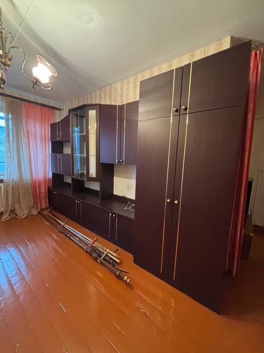 Стінка, шафа самовивіз Шептицький