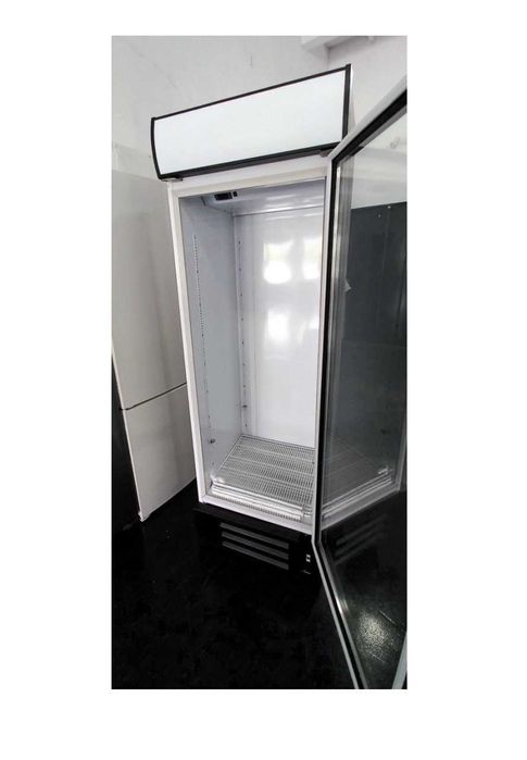 Холодильник вітрина двері скло Inter 550 
207×68×67.Об'єм 530л.