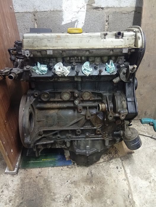 Продам мотор 1.8 бензин опель