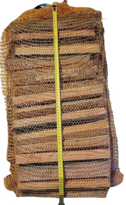 Drewno Dąb Grab Brzoza kominkowe drzewo opałowe suche świeże układane