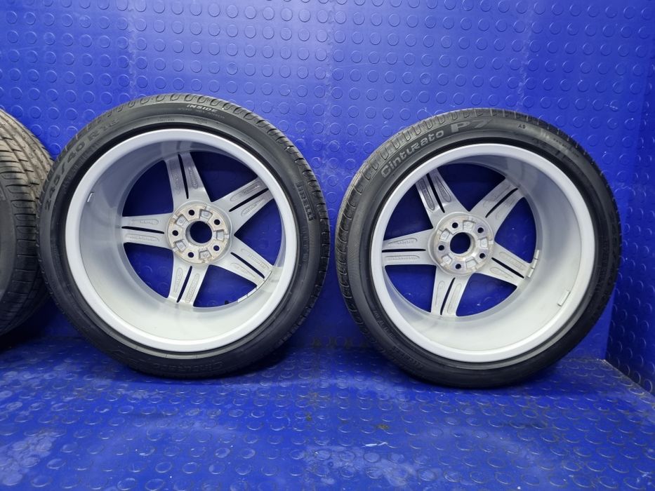 KOMPLET kół felg aluminiowych 18” x 8.5” AUDI A4 B9 A5 F5 OEM PIRELLI 8W0601025DE