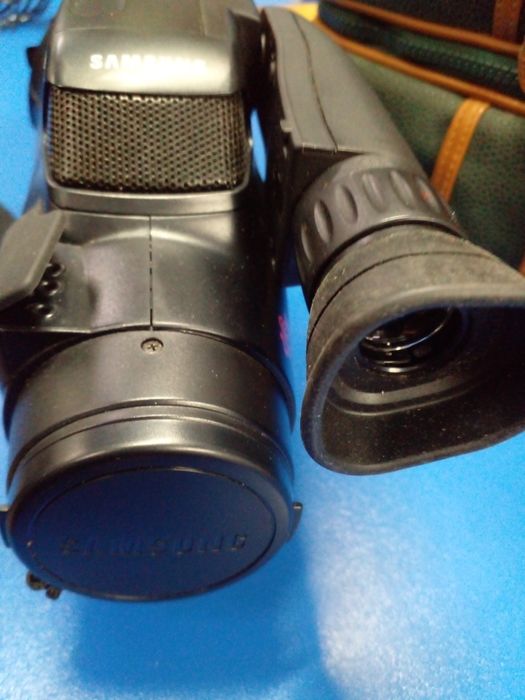 Винтажная видеокамера  Samsung VP-K70