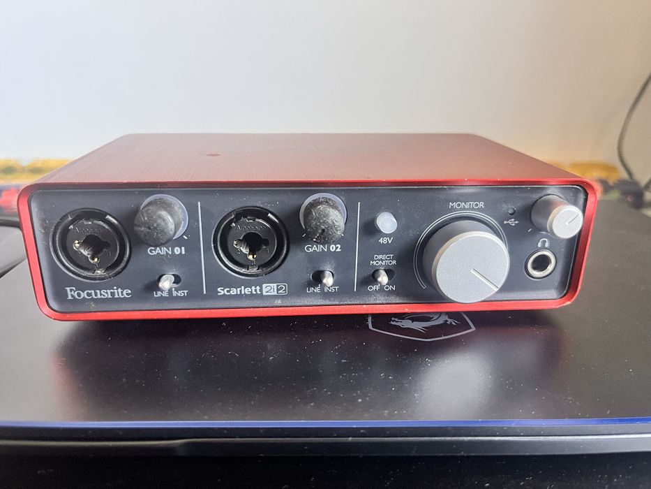Interfejs audio focusrite 2i2 gen1